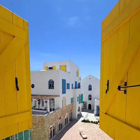 Santorini Village Deluxe *